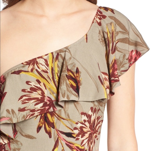 ASTR Dress Floral Small One Shoulder Green Ruffle - Picture 6 of 8